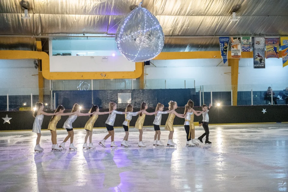 Photo de Spectacle annuel - La fièvre du DISCO !